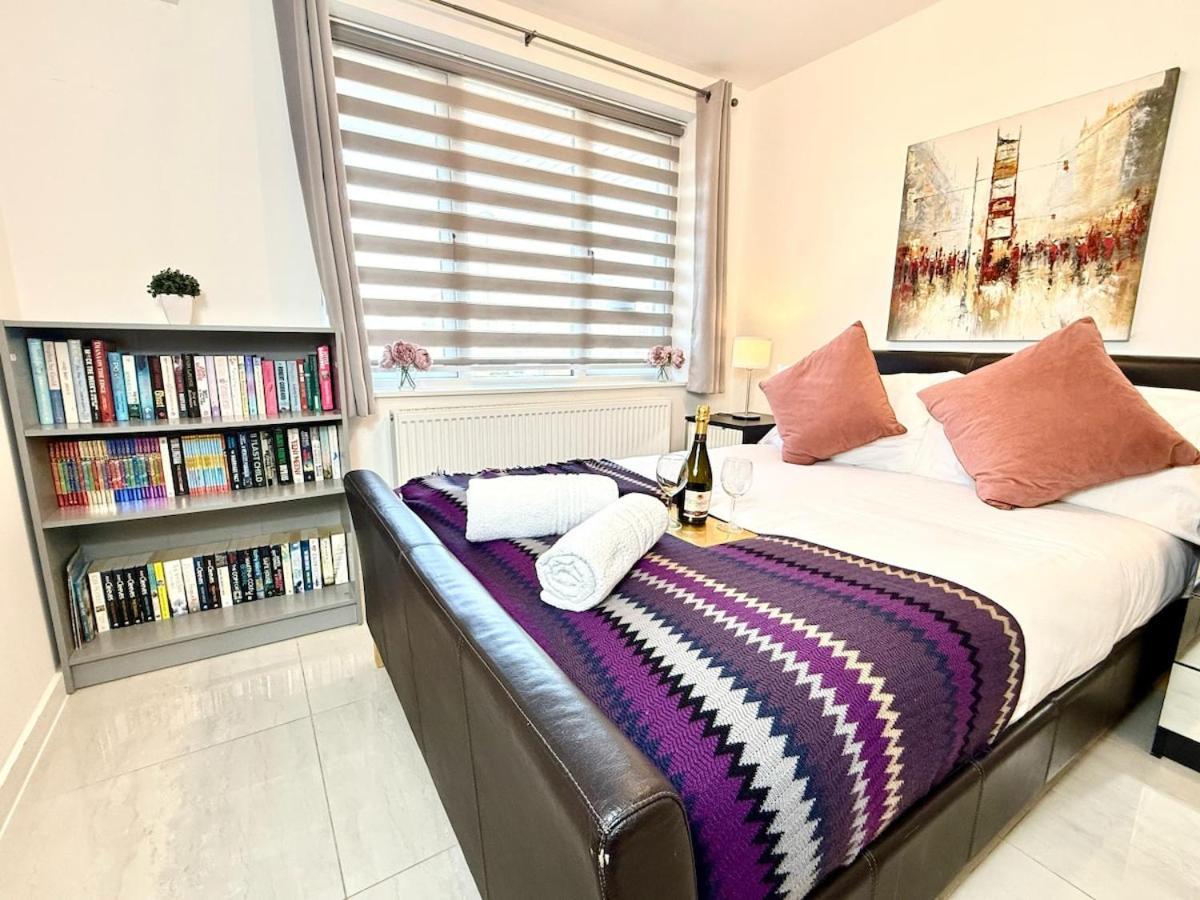 Walnut Flats: Luxurious 2-Bedroom Near Oxford Kidlington Exterior photo